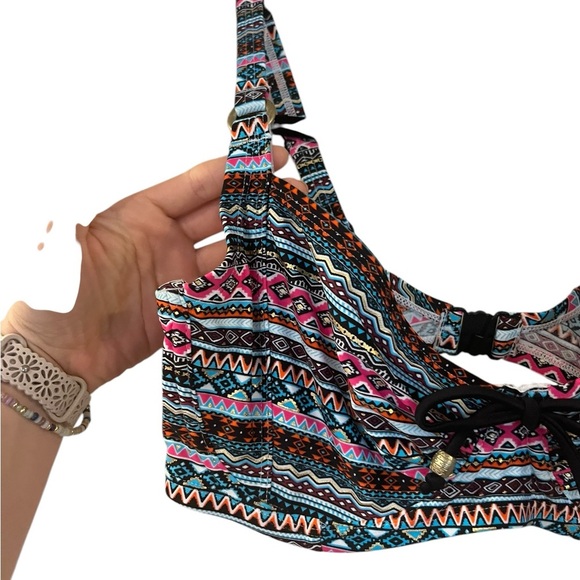 Dorina NWT Geometric Print Bikini Top Size 34E - Picture 3 of 6